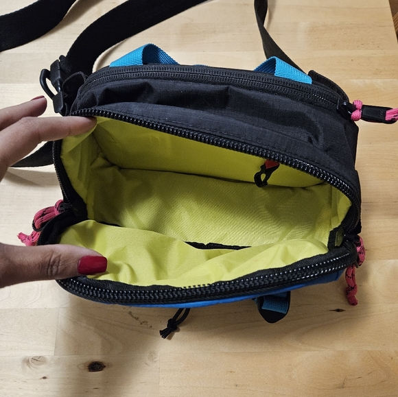 Hiking waist bag - Picture 2 of 4